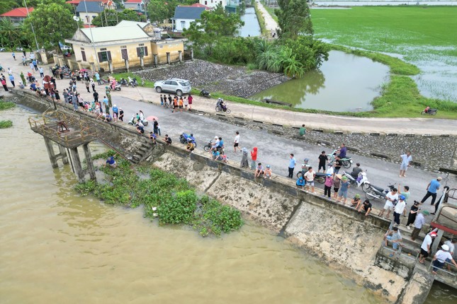 Hoàn thiện di dời dân trước 18h ngày 12/9.